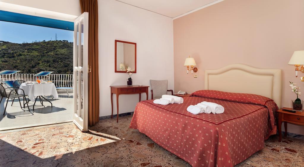 Hotel Caruso Massa Lubrense Zewnętrze zdjęcie