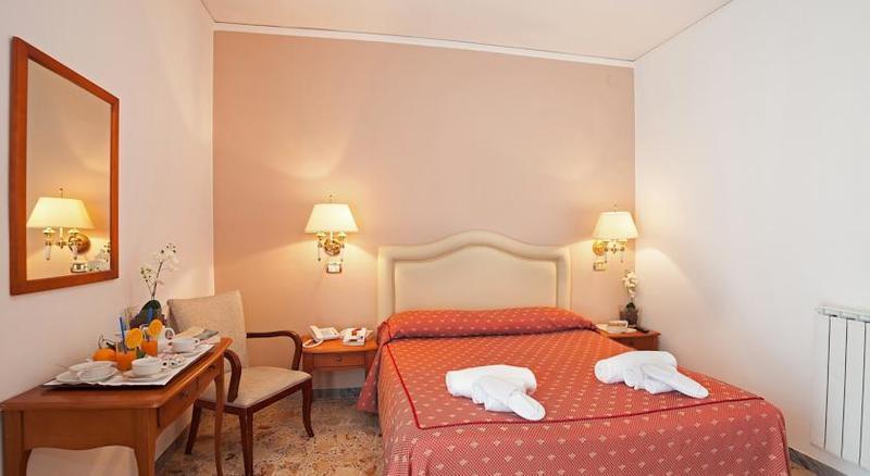 Hotel Caruso Massa Lubrense Zewnętrze zdjęcie